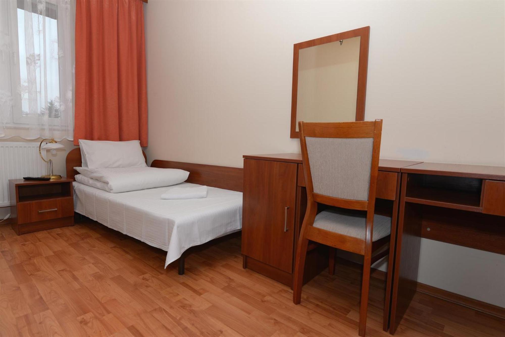 Osrodek Scsk Optima Aparthotel Krakow Phòng bức ảnh