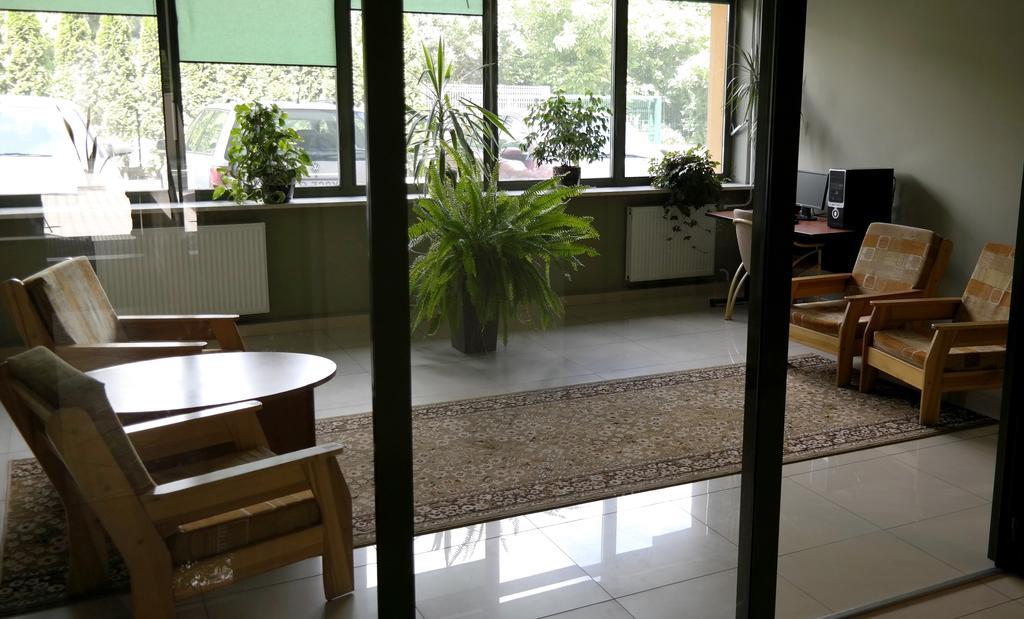 Osrodek Scsk Optima Aparthotel Krakow Ngoại thất bức ảnh