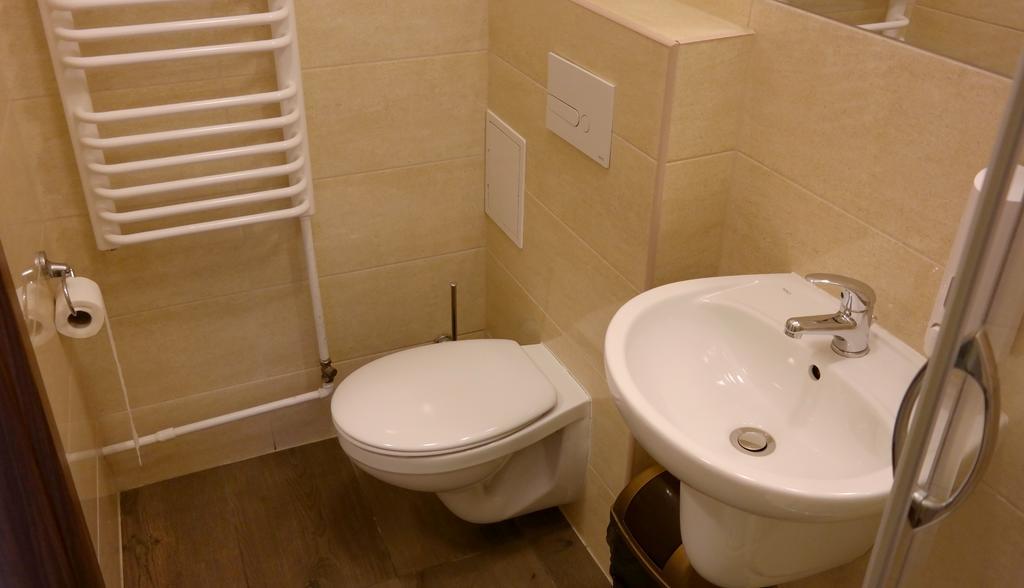 Osrodek Scsk Optima Aparthotel Krakow Ngoại thất bức ảnh
