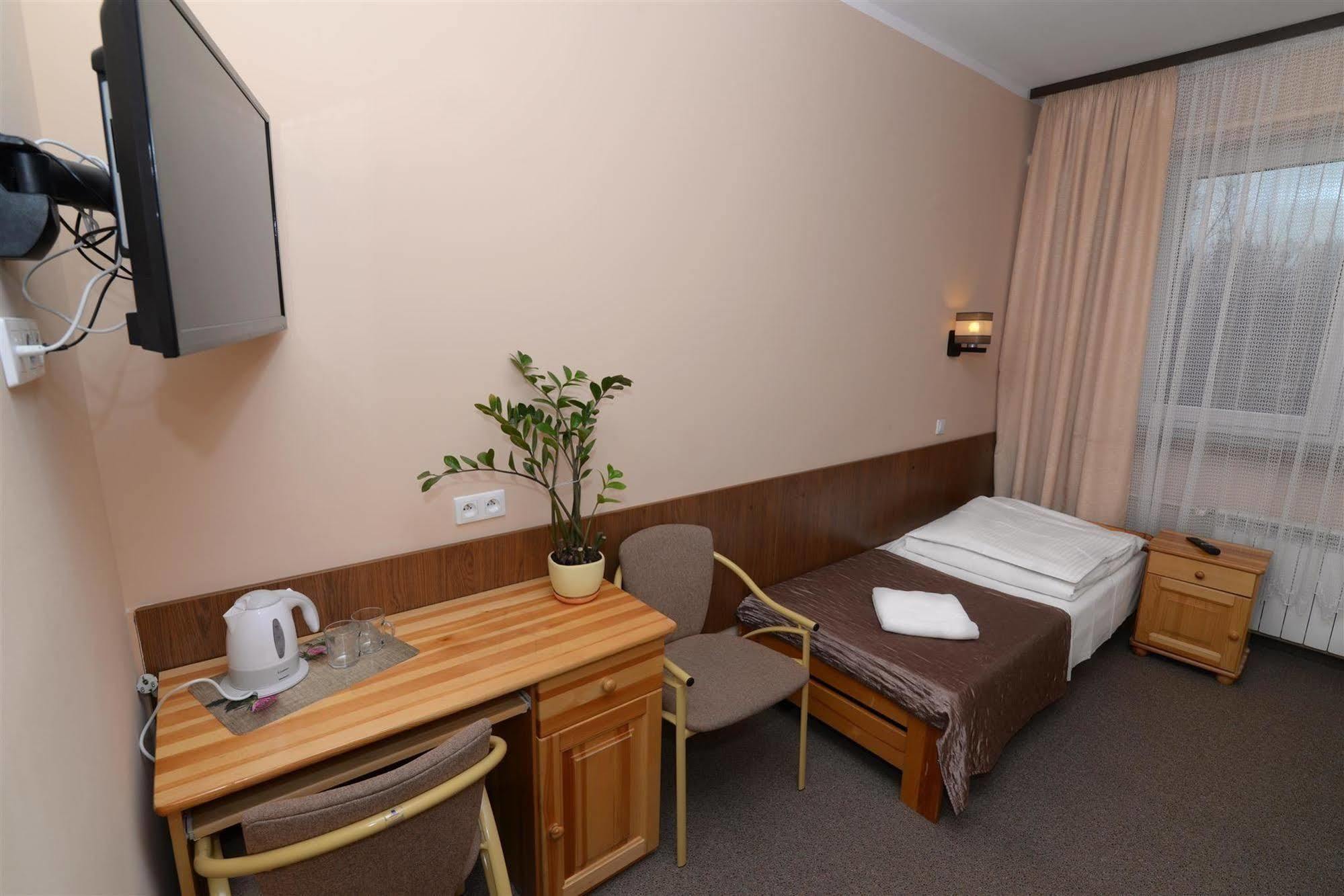 Osrodek Scsk Optima Aparthotel Krakow Ngoại thất bức ảnh